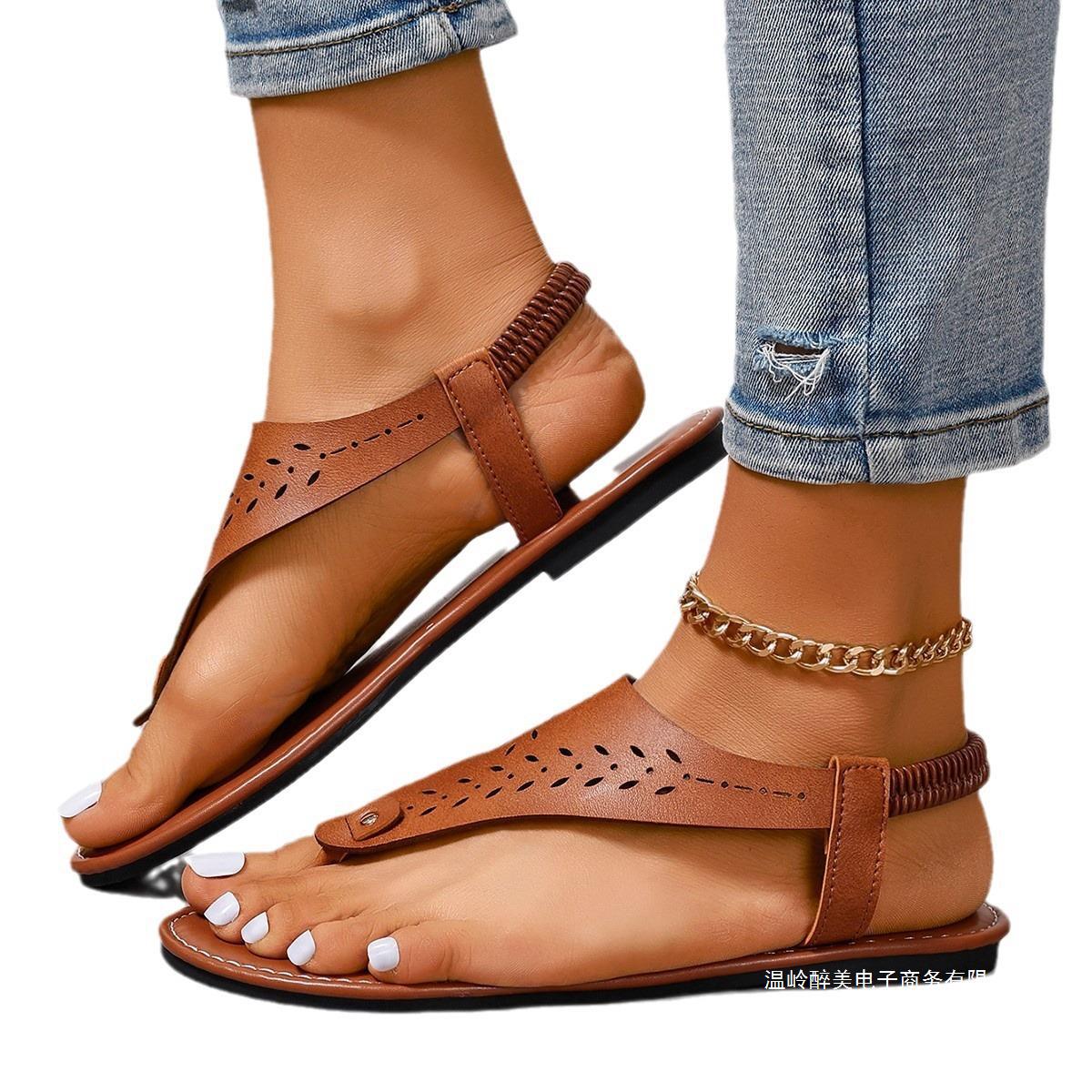 Chic Orthopedic Sandals with Unique Design