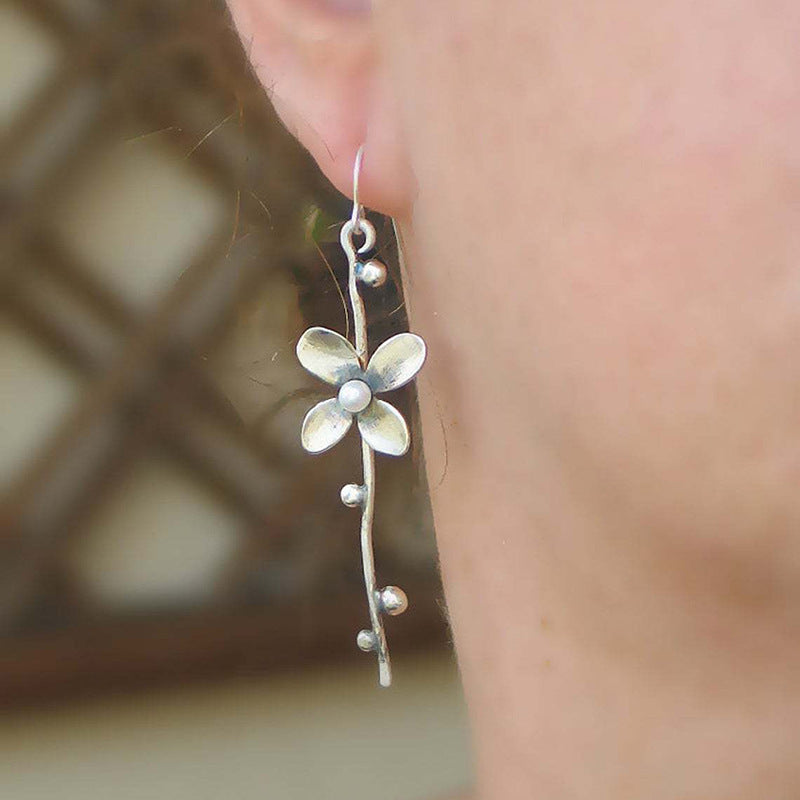 Elegant Pearl Earring for Every Occasion
