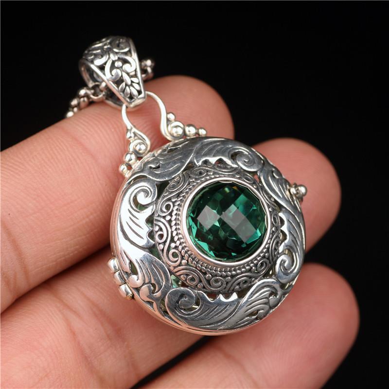 Classic Necklace with Timeless Appeal