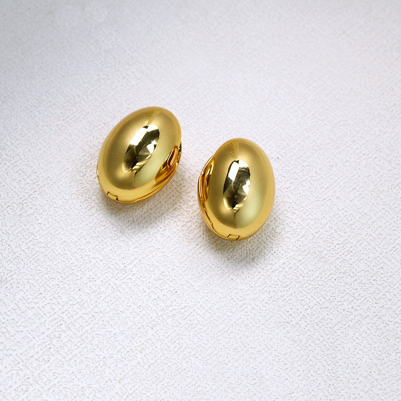 Elegant Gold Earring for Every Occasion
