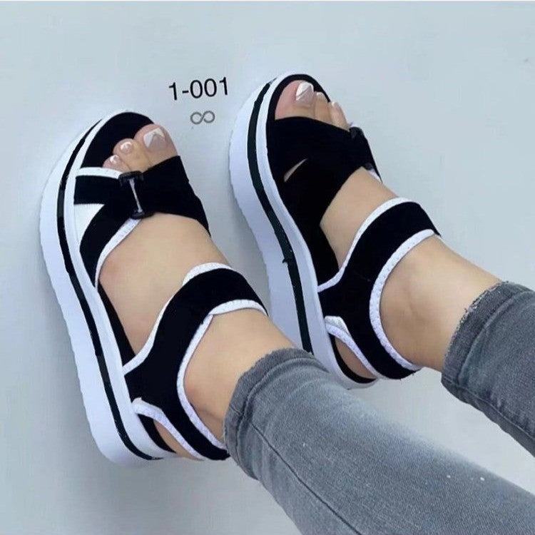Chic Orthopedic Sandals with Unique Design