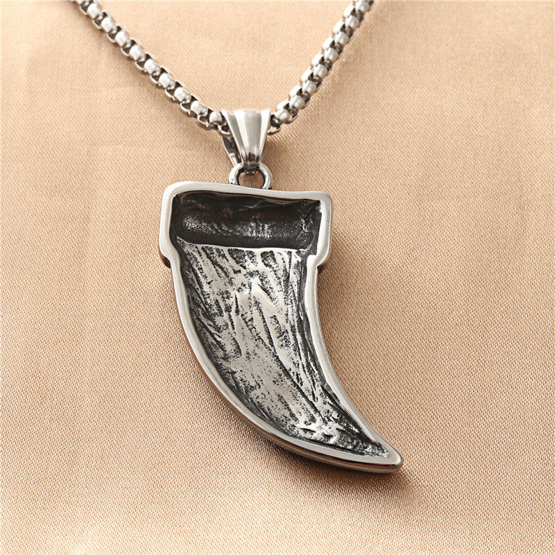 Classic Pendant with Timeless Appeal