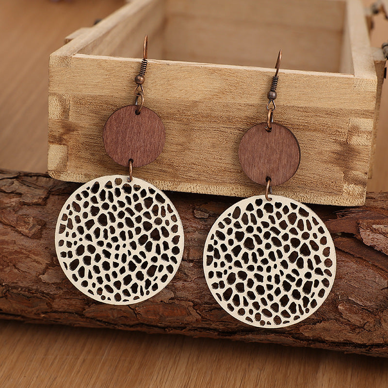Charming Earring for Any Occasion