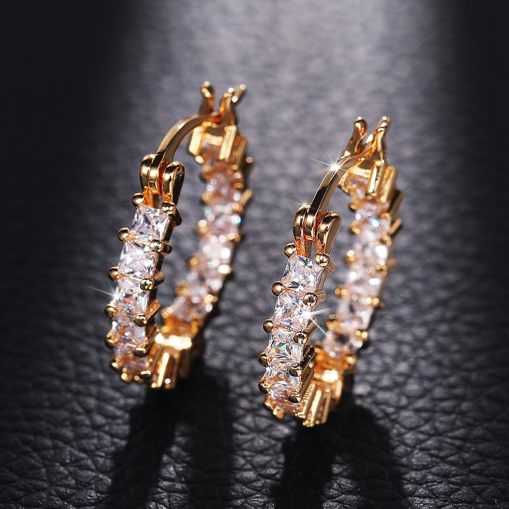 Vintage Handmade Gold Earring