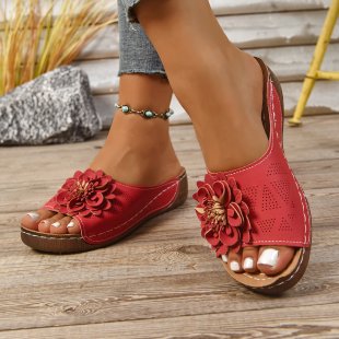Beautifully Crafted Orthopedic Sandals