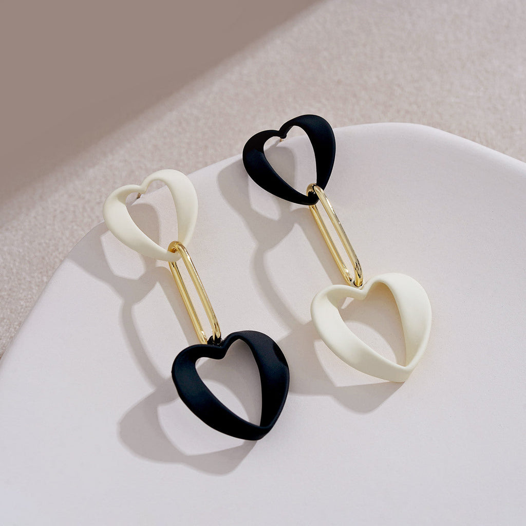 Classic Earring with Timeless Appeal