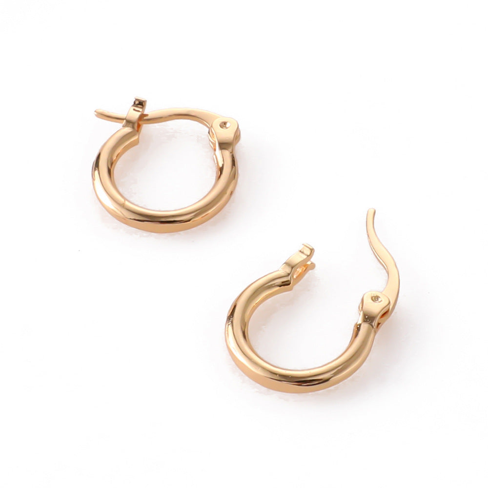 Charming Gold Earring for Any Occasion