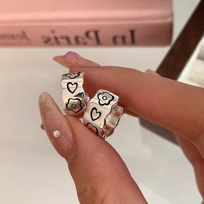 Stunning Earring for Daily Wear