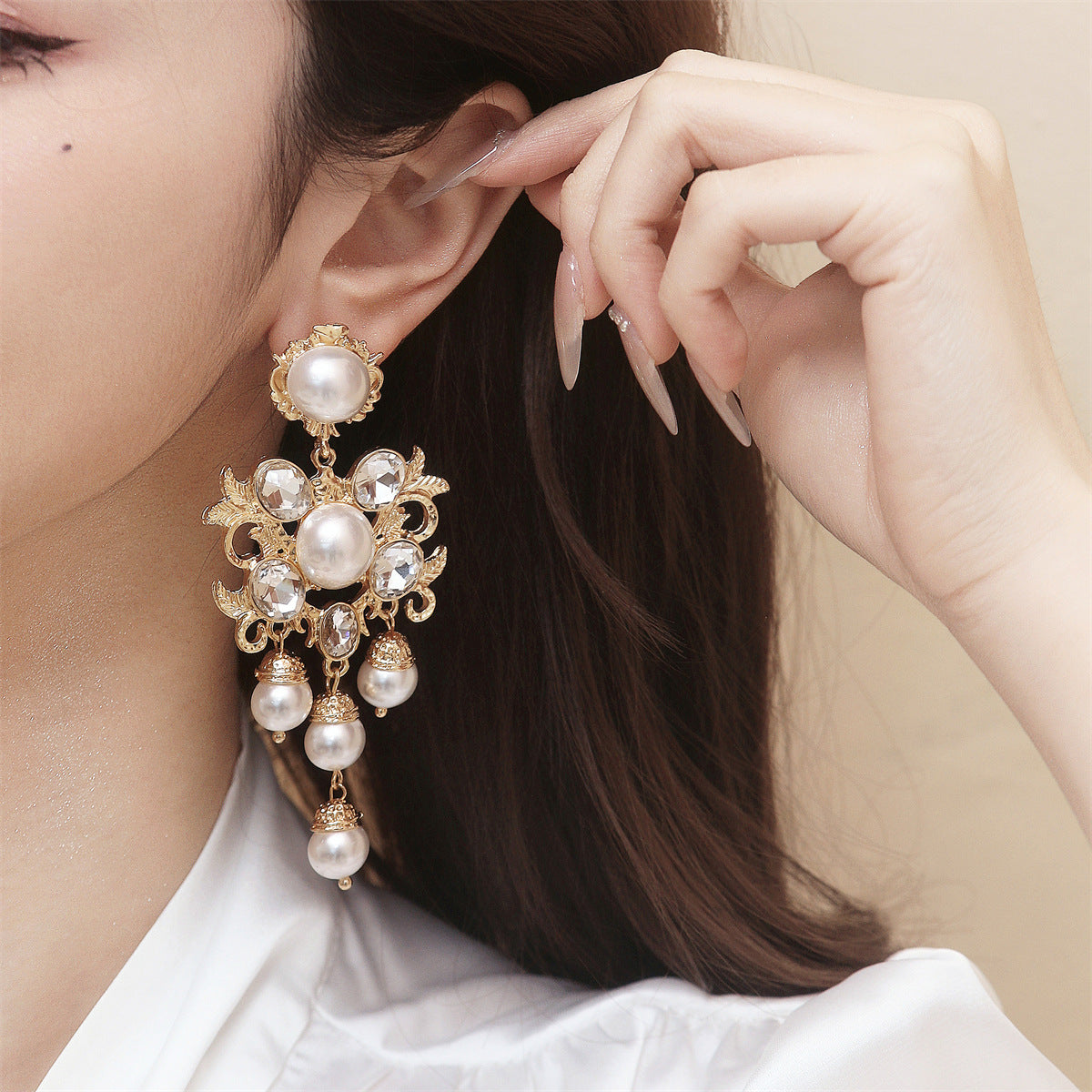 Charming Pearl Earring for Any Occasion