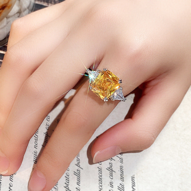 Beautiful Ring with Unique Style