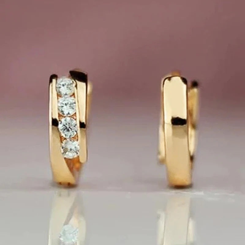 Charming Earring for Any Occasion
