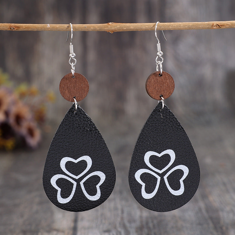 Charming Earring for Any Occasion