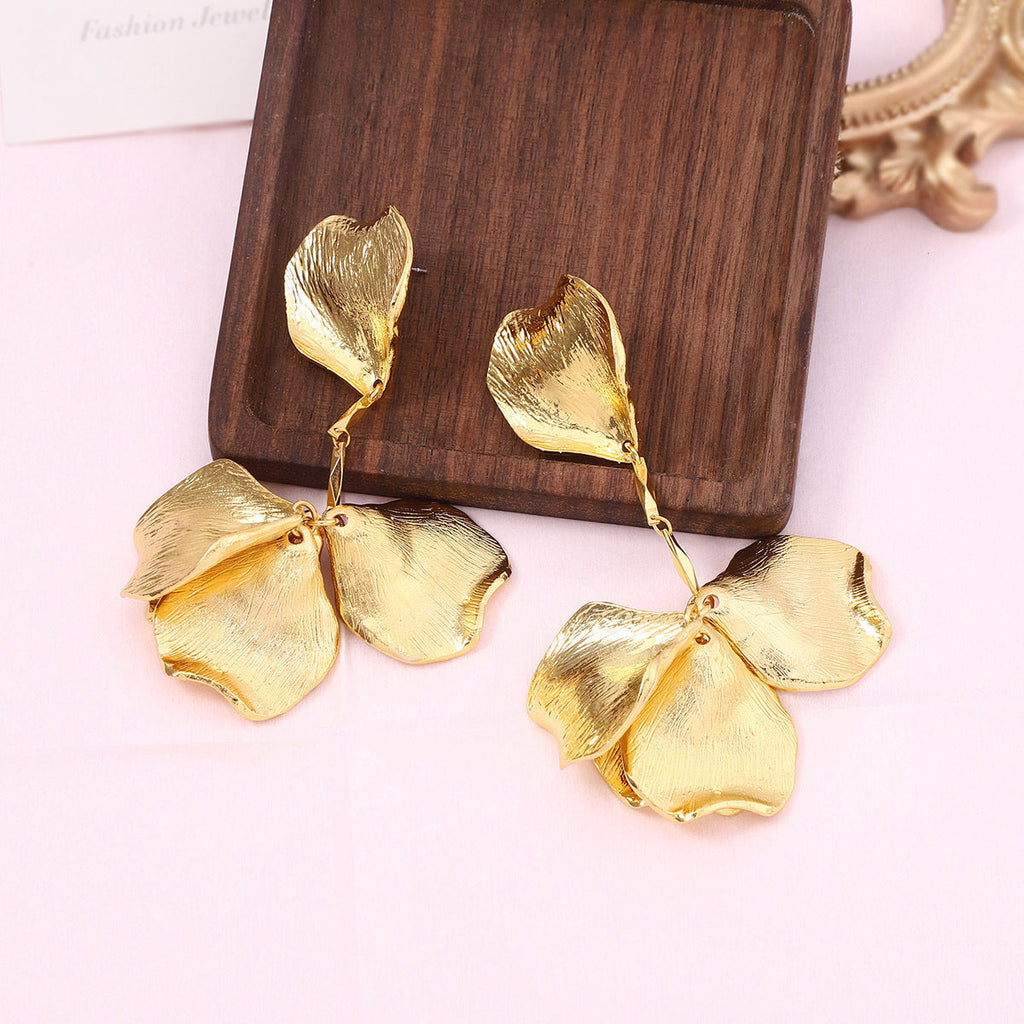 Stunning Earring for Daily Wear