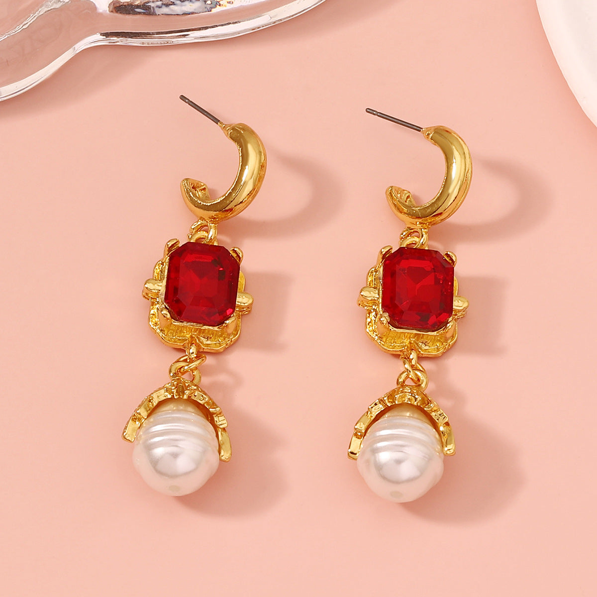 Elegant Pearl Earring for Every Occasion
