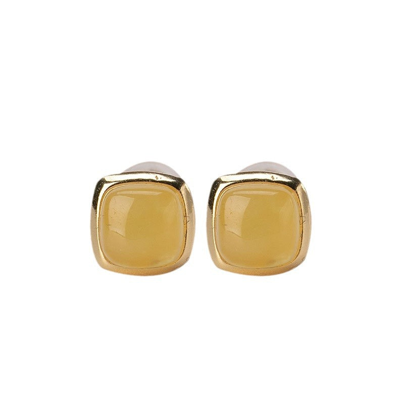 Beautiful Gold Earring with Unique Style