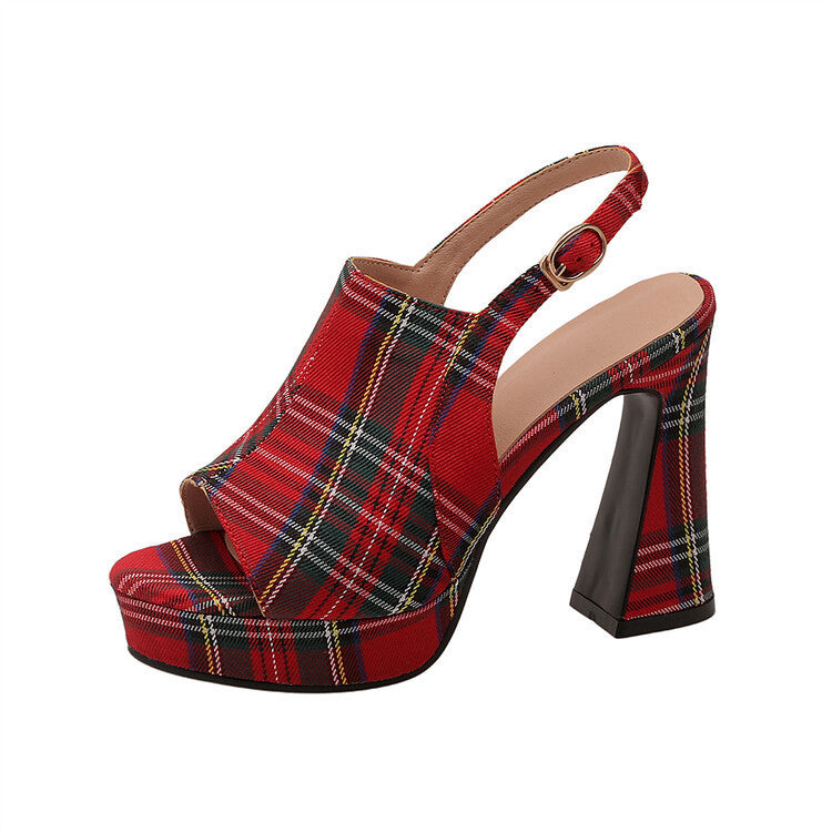 Chic Orthopedic Sandals with Unique Design