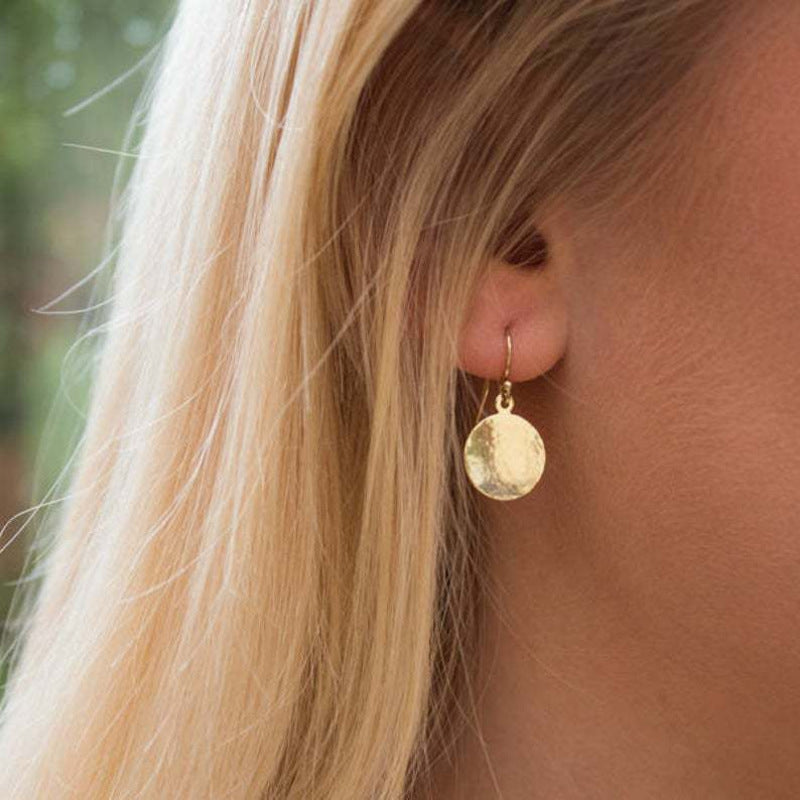 Classic Earring with Timeless Appeal