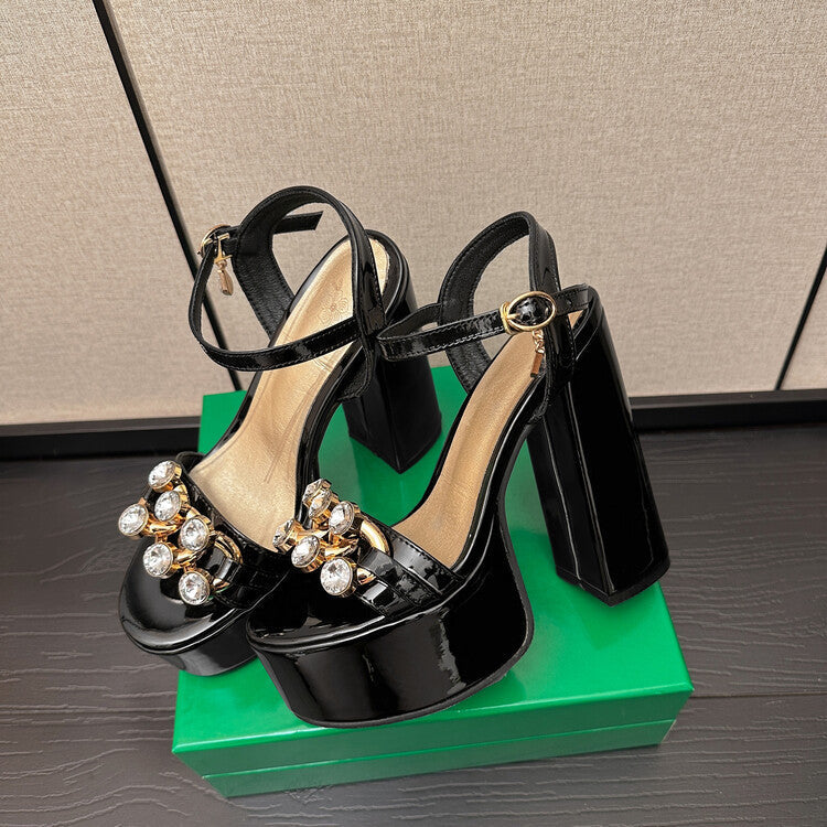 Beautifully Crafted Orthopedic Sandals