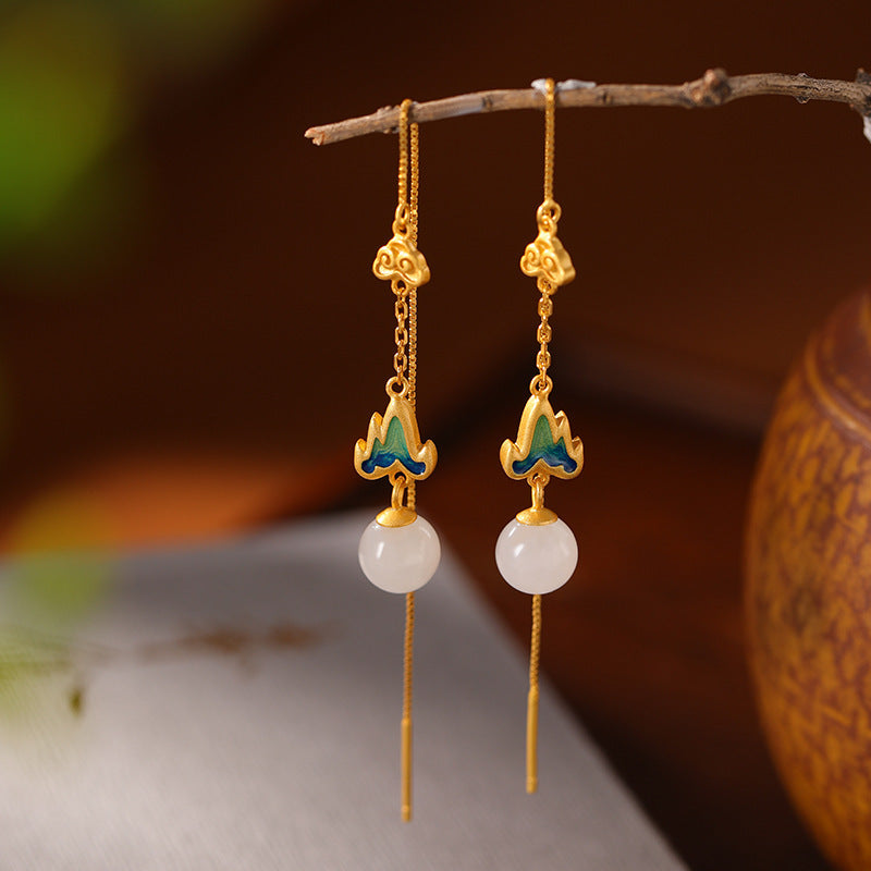 Beautiful Silver Earring with Unique Style