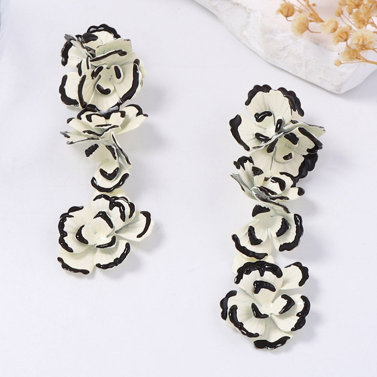Romantic Earring for Special Moments