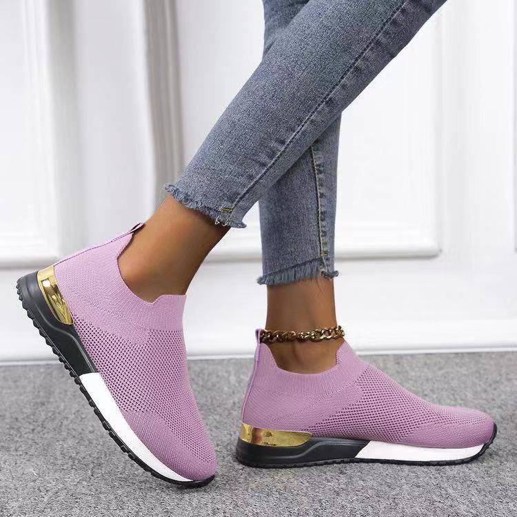 Classic Orthopedic Sneakers with Timeless Style