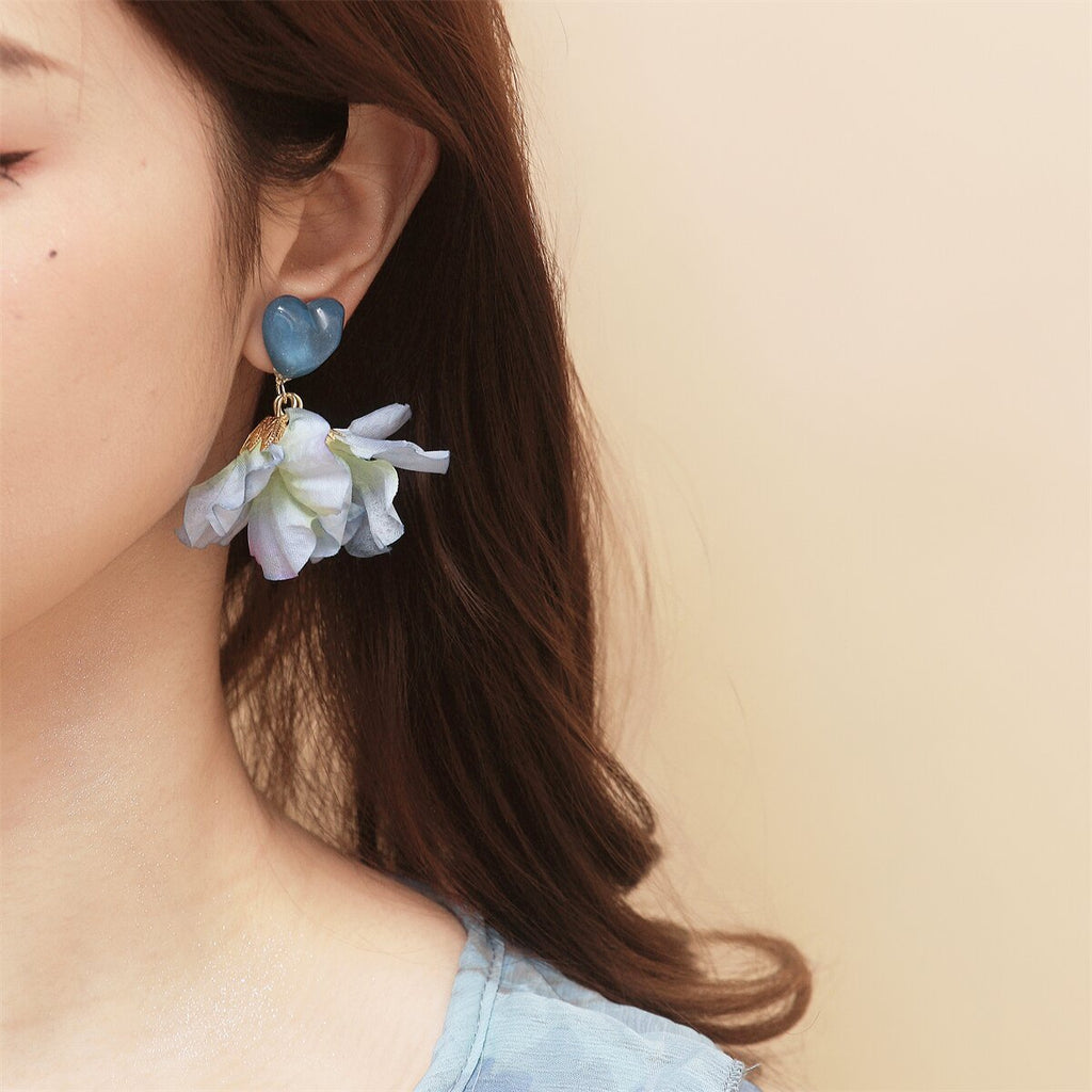 Classic Earring with Timeless Appeal