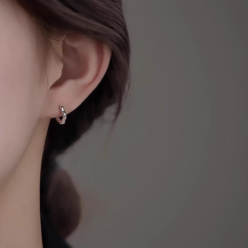 Classic Earring with Timeless Appeal