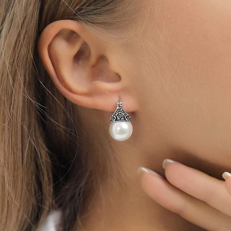 Stunning Earring for Daily Wear