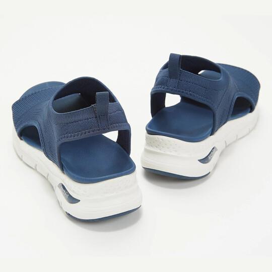 Chic Orthopedic Sandals with Unique Design