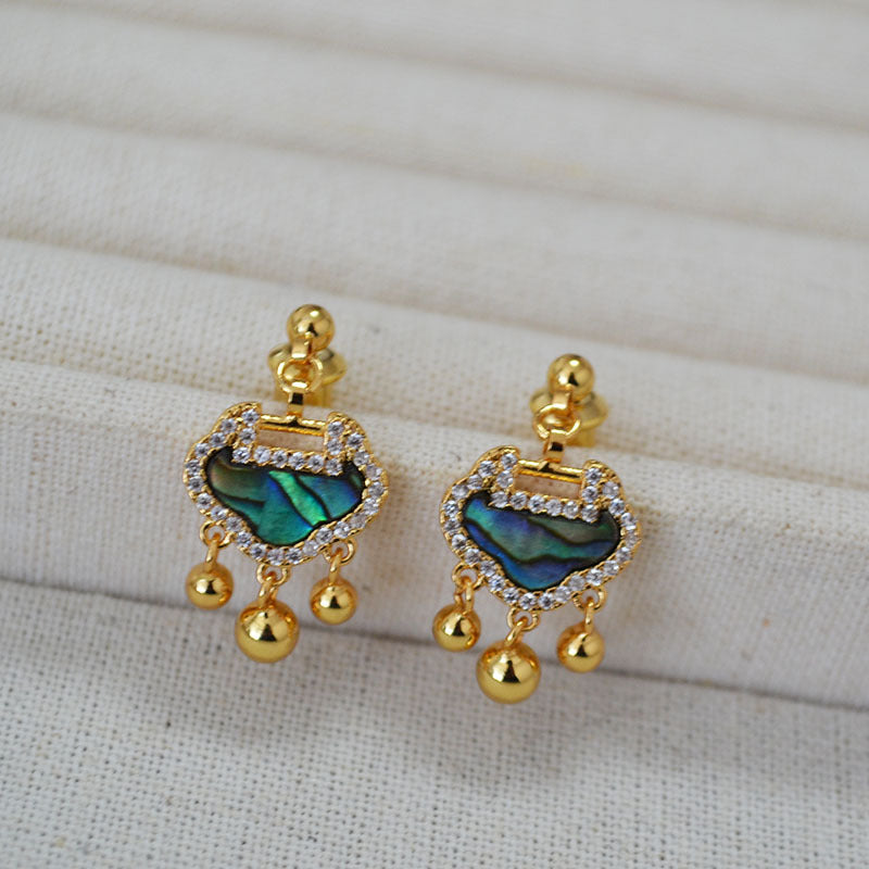 Beautiful Silver Earring with Unique Style