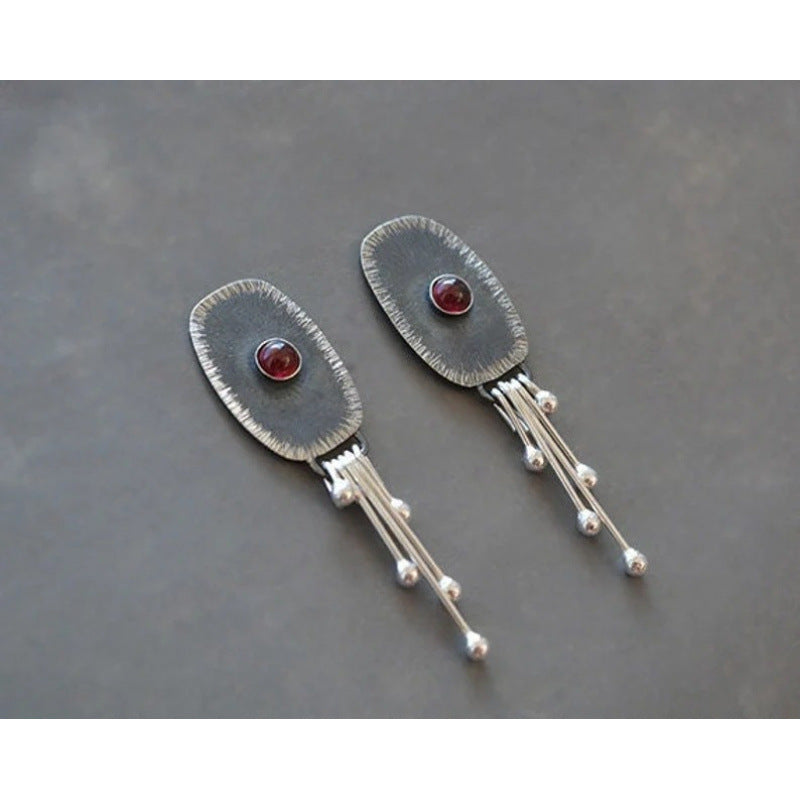 Classic Pendant with Timeless Appeal