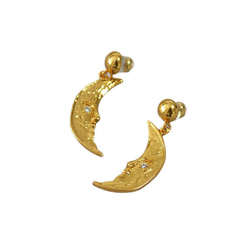 Stunning Gold Earring for Daily Wear