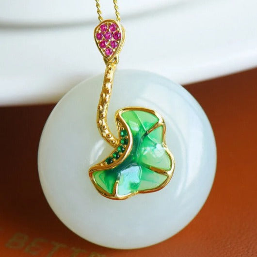 Elegant Silver Necklace for Every Occasion