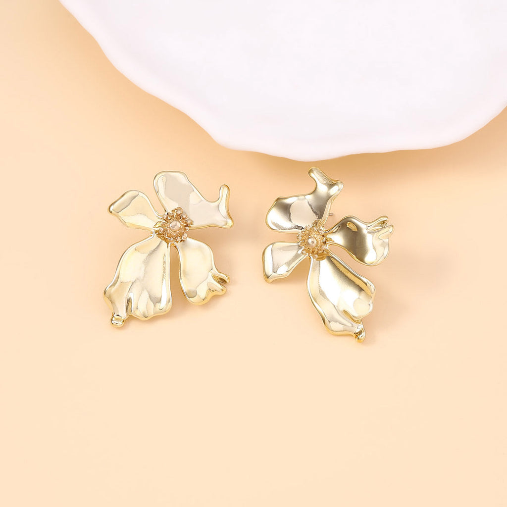 Elegant Earring for Every Occasion