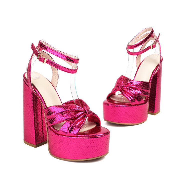 Graceful Orthopedic Sandals for Modern Look