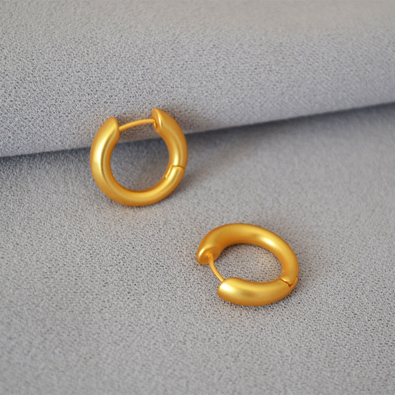 Delicate Artisan Gold Earring