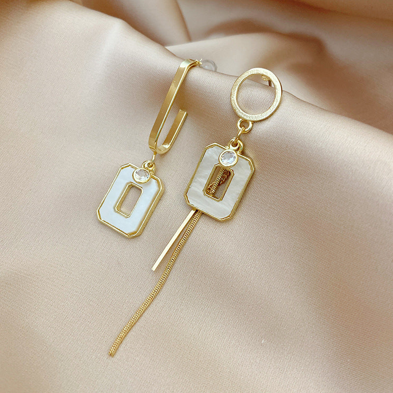 Stunning Earring for Daily Wear