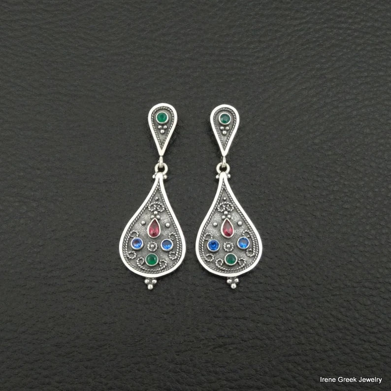 Charming Earring for Any Occasion