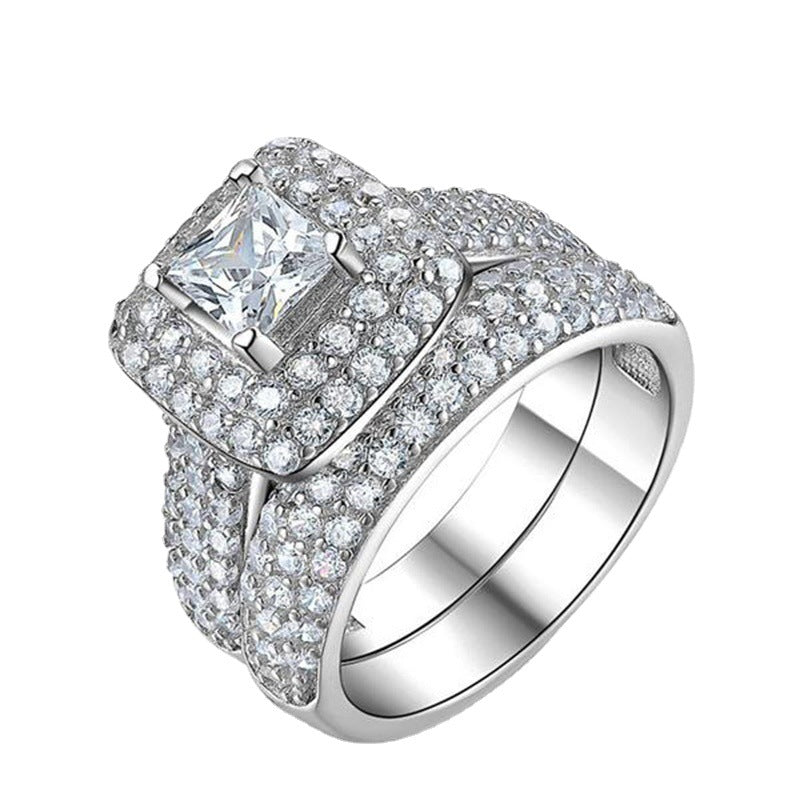Classic Silver Ring with Timeless Appeal