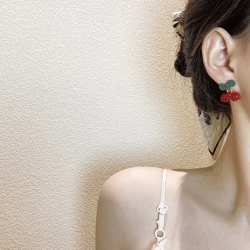 Charming Earring for Any Occasion