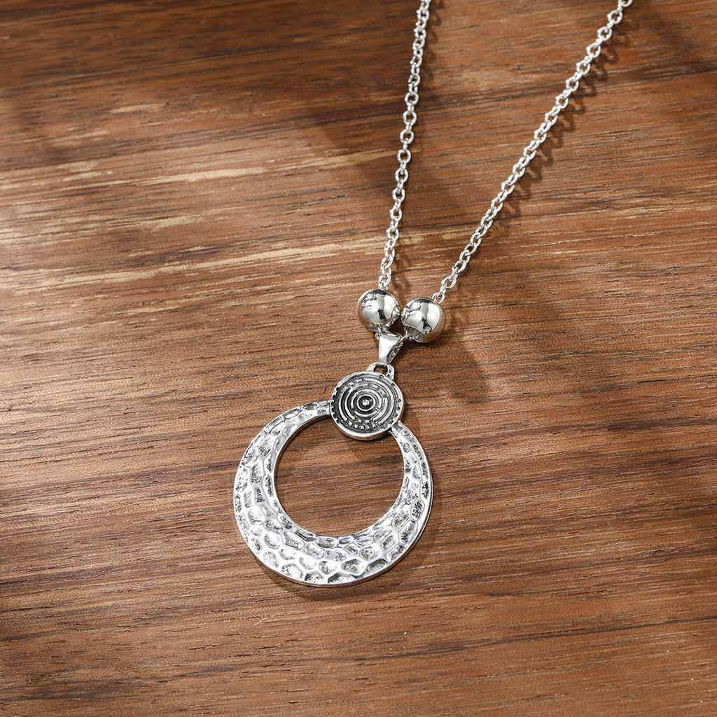 Classic Necklace with Timeless Appeal