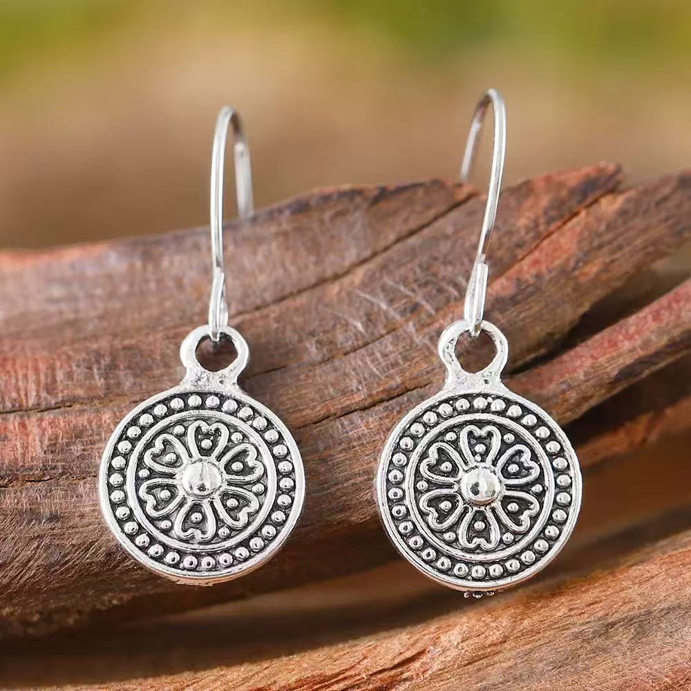 Stunning Earring for Daily Wear