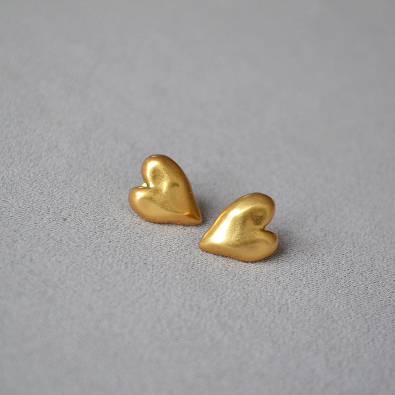 Vintage Handmade Gold Earring