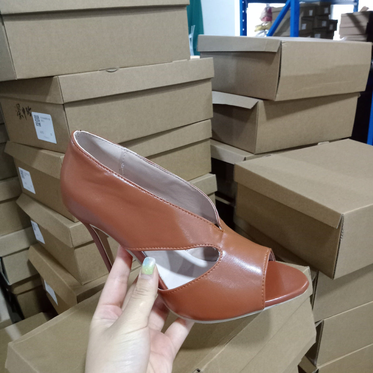 Chic Orthopedic Sandals with Unique Design