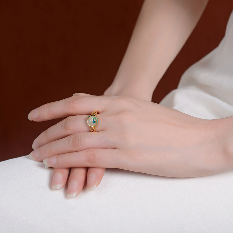 Stunning Gold Ring for Daily Wear