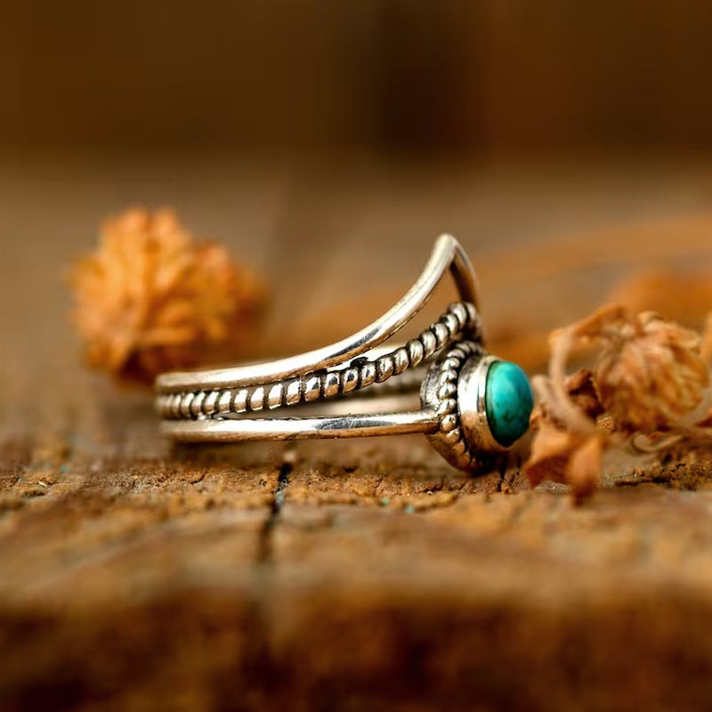 Classic Ring with Timeless Appeal