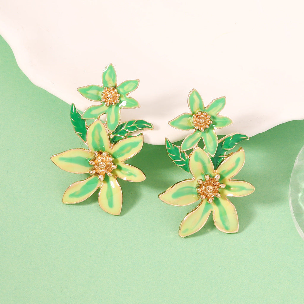 Classic Earring with Timeless Appeal