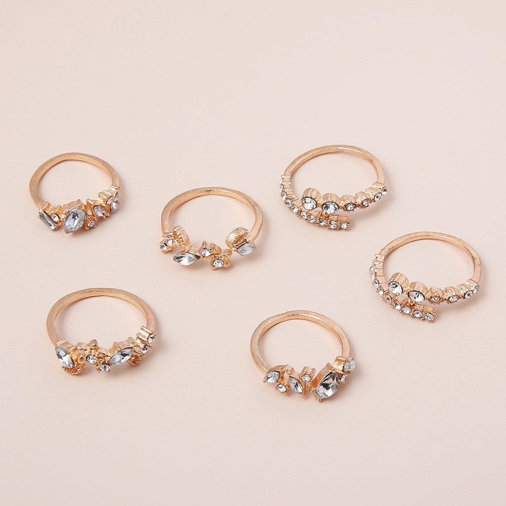 Beautiful Set with Unique Style