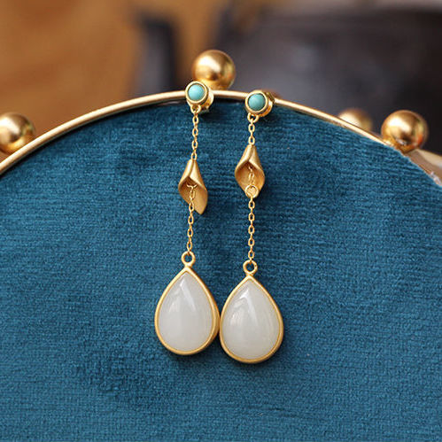 Romantic Earring for Special Moments