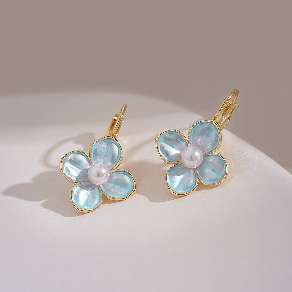 Elegant Earring for Every Occasion